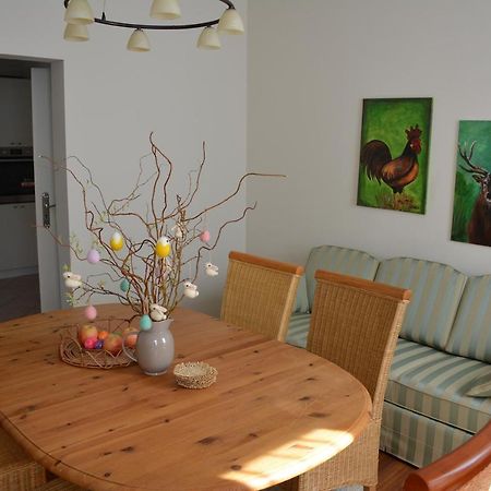 Ferienhaus Waldorf Biebelsheim ภายนอก รูปภาพ