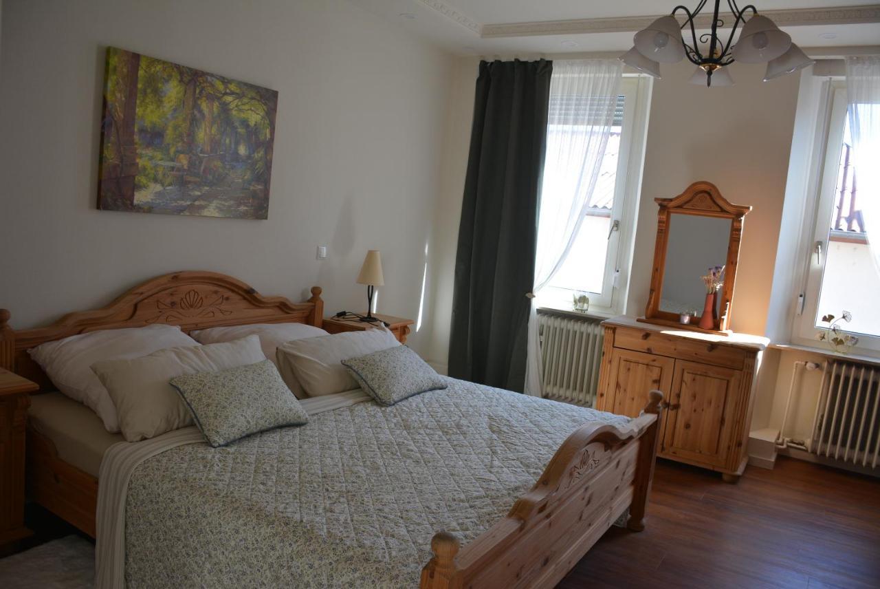 Ferienhaus Waldorf Biebelsheim ภายนอก รูปภาพ