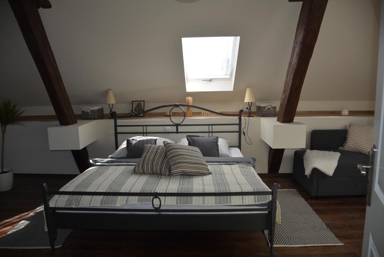 Ferienhaus Waldorf Biebelsheim ภายนอก รูปภาพ